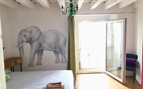 Apartamentos La Selva